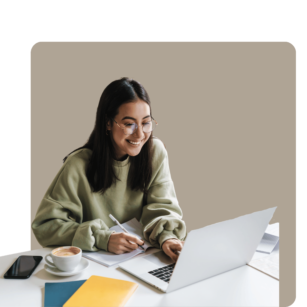 Lady on a computer